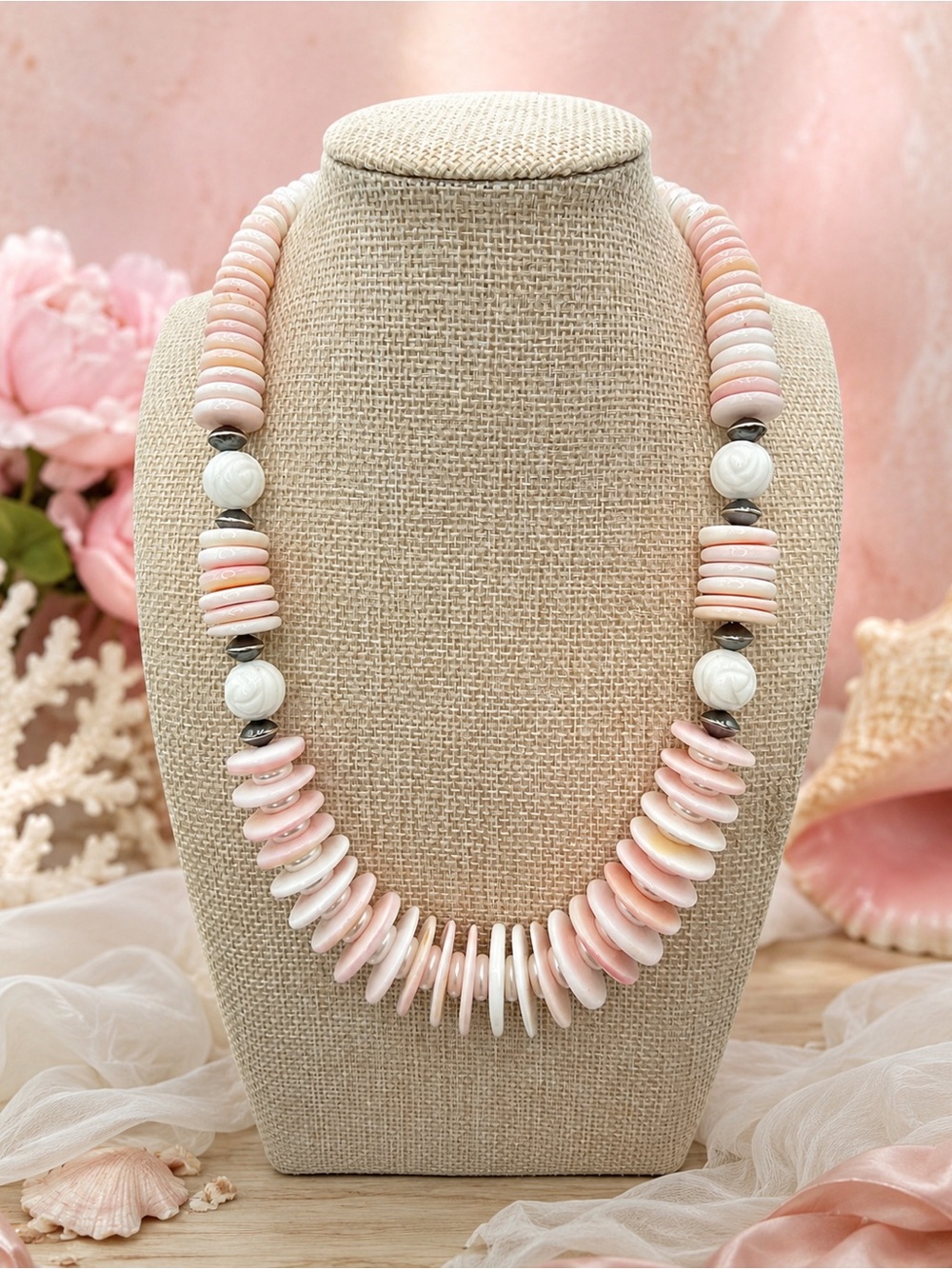 Artisan Queen Conch Shell Carved Coral MOP Sterling Silver Necklace 18” 116g 925